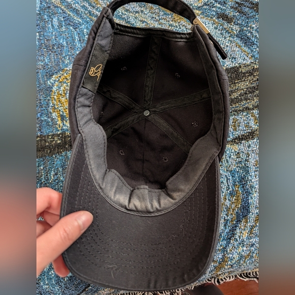 Ovo Hat - Picture 2 of 5